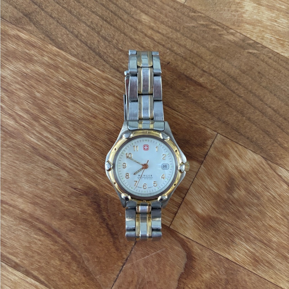 Vintage Wengler Victorinox Swiss Army Stainless Steel Gold and Silver Watch